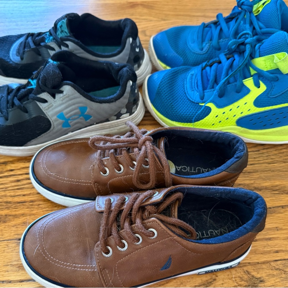 Under Armour Sneakers